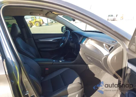 2019 Infiniti Qx50 Luxe z USA, uszkodzony, nr VIN 3PCAJ5M18KF138374